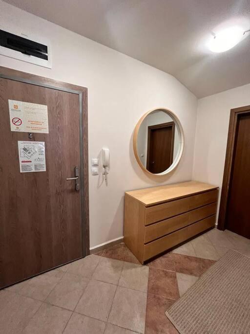 Cozy 1 Bedroom Apartment Next To The Gondola Bansko Bagian luar foto