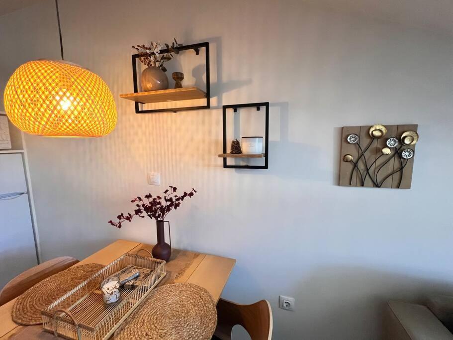 Cozy 1 Bedroom Apartment Next To The Gondola Bansko Bagian luar foto